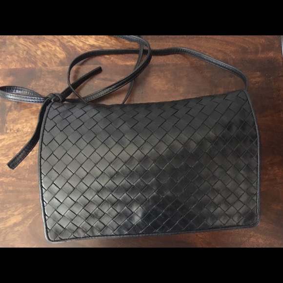 DESIGNER ▪️ VINTAGE BOTTEGA VENETA CROSSBODY - Picture 13 of 15